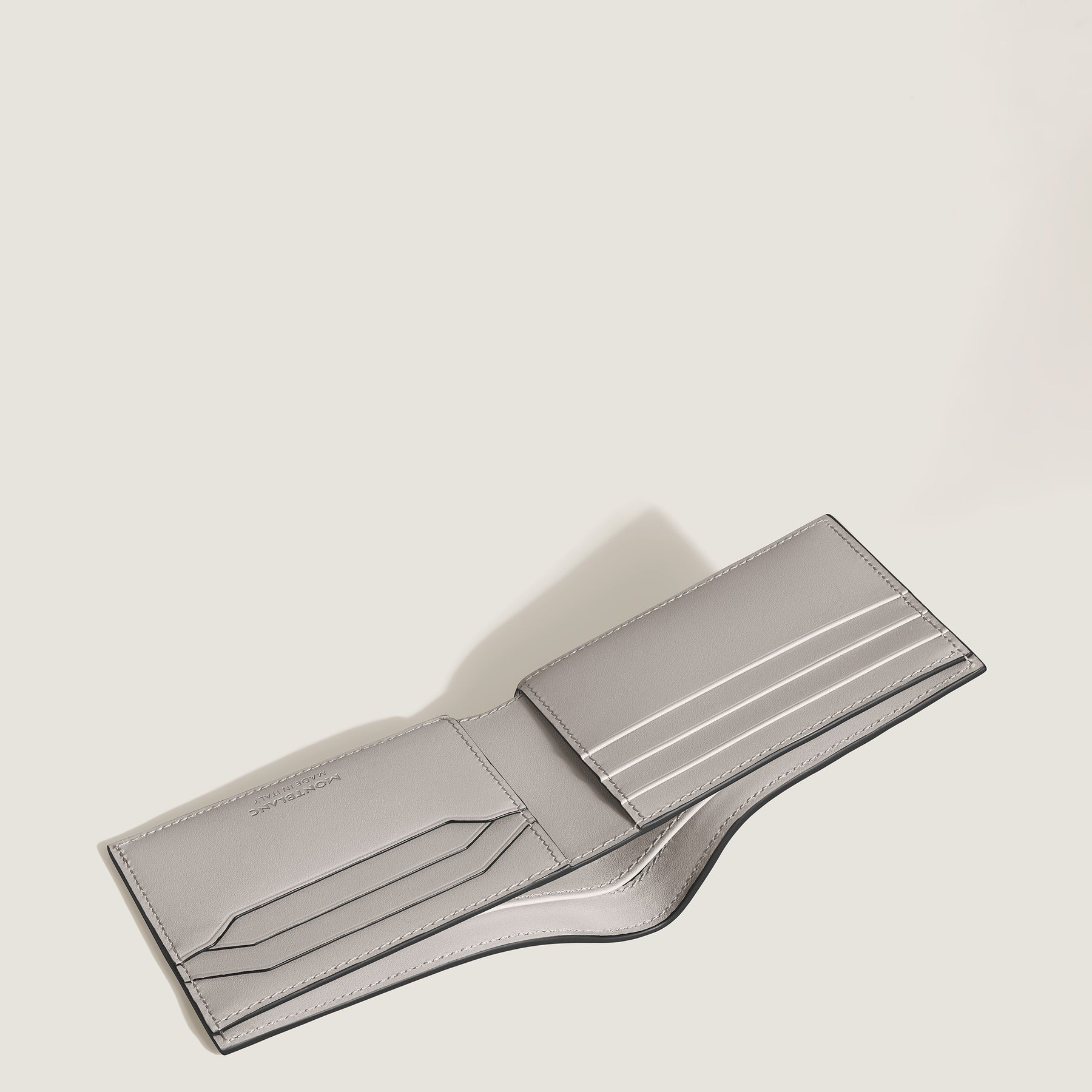 Wallet 6cc in Extreme Leather